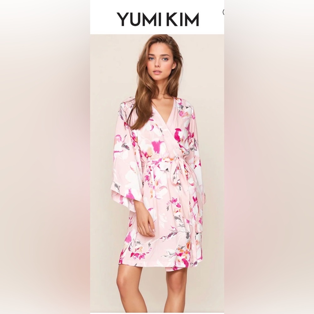 YUMI KIM DREAM LOVER FLORAL ROBE